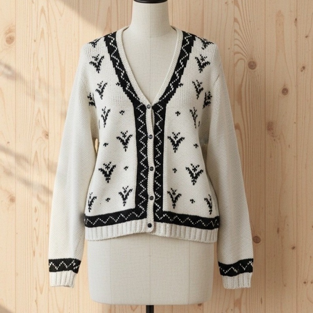 Vintage Cardigan L White Ramie Cotton Handknit Floral Nordic Scandi Folk Cottage